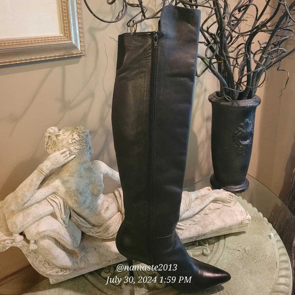 Stuart Weitzman stuart weitzman